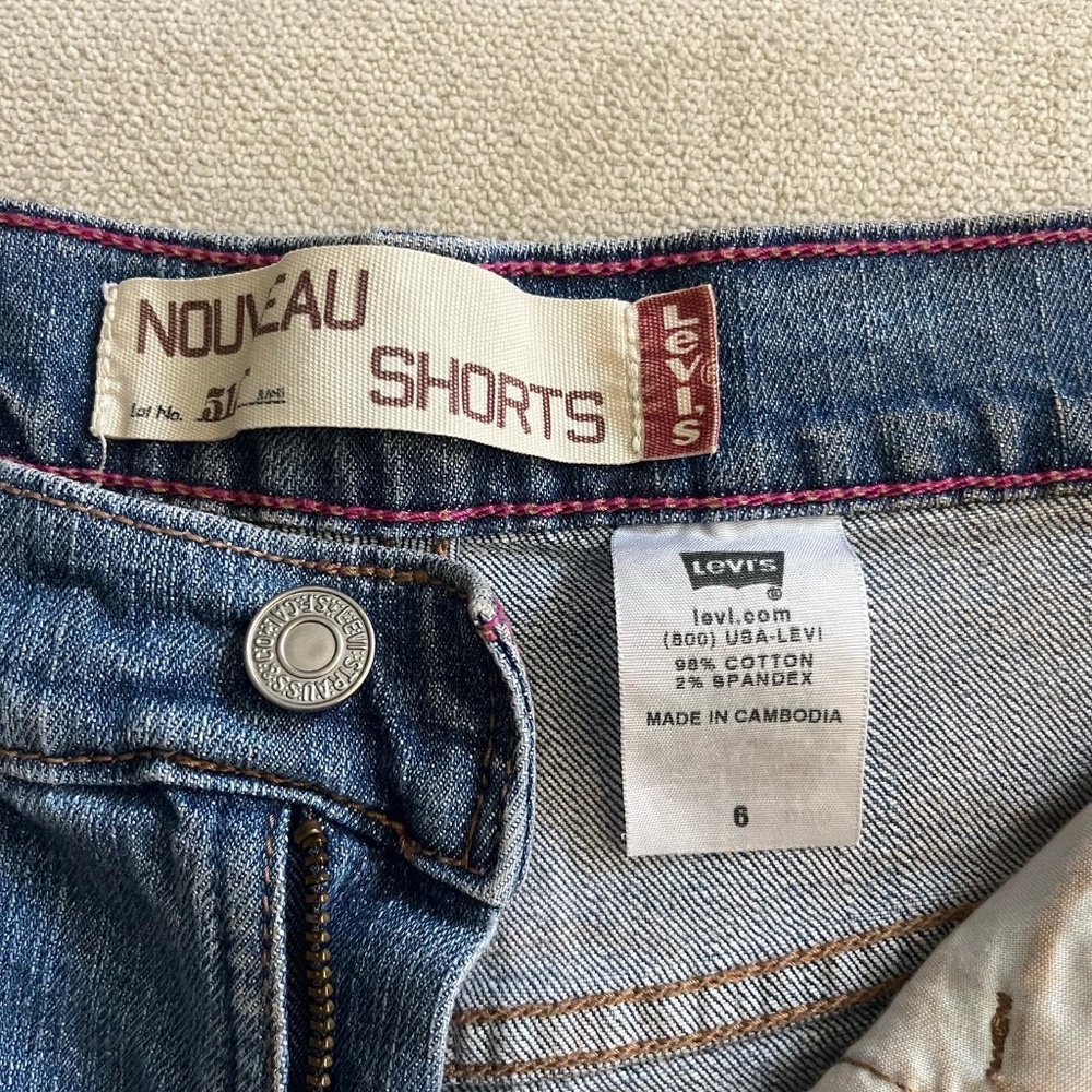 ***515 LEVI'S***